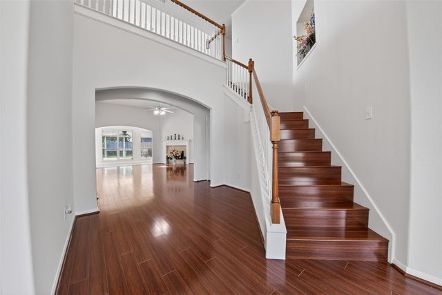 7907 Swan Hollow Court, Houston, TX 77041