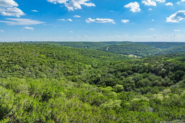 0 Fair Ranch Rd, Leakey, TX 78873
