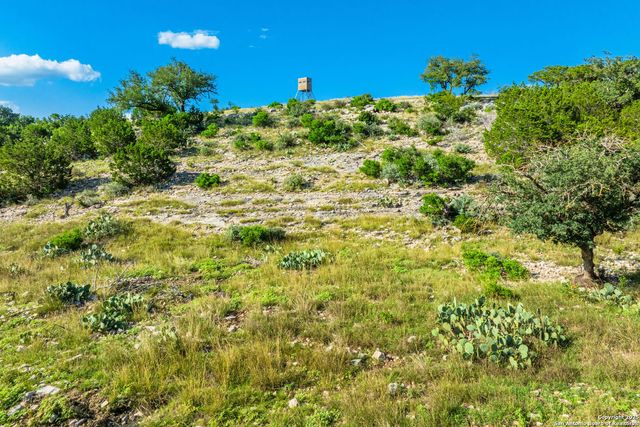 0 Fair Ranch Rd, Leakey, TX 78873