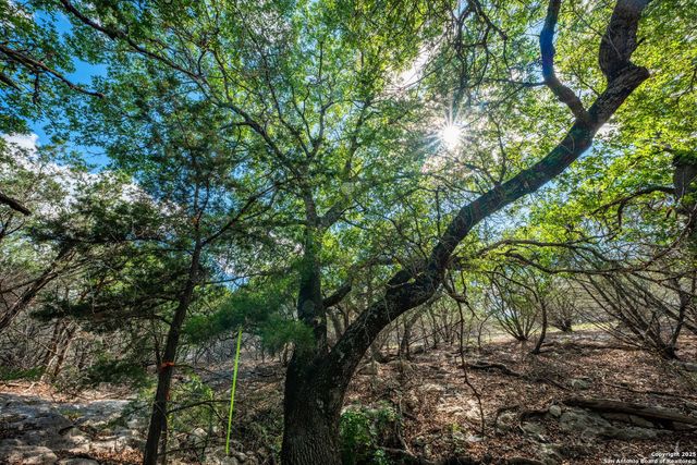 0 Fair Ranch Rd, Leakey, TX 78873