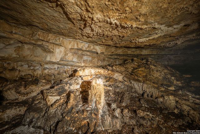 0 Fair Ranch Rd, Leakey, TX 78873