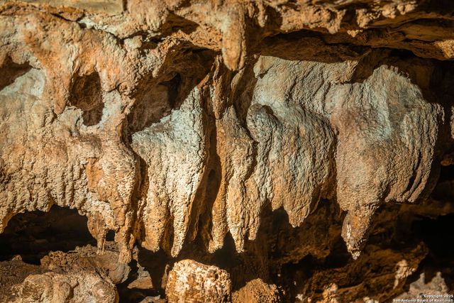 0 Fair Ranch Rd, Leakey, TX 78873