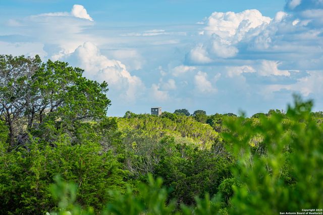 0 Fair Ranch Rd, Leakey, TX 78873