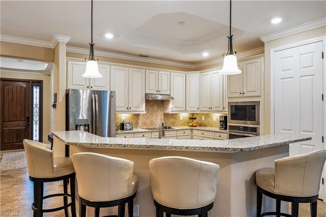17450 Galway RUN, Bonita Springs, FL 34135