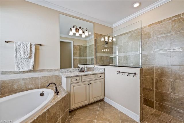17450 Galway RUN, Bonita Springs, FL 34135