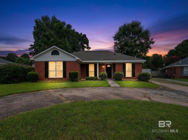 1875 WOODCREST Court, Semmes, AL 36575