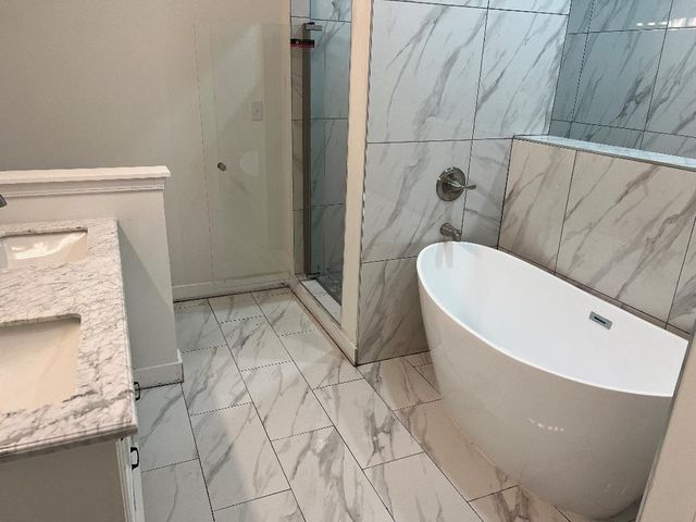 4566 E INDEPENDENT RD, Bartlett, TN 38002