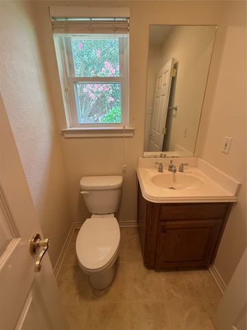 9715 Ravenswood Road, Granbury, TX 76049