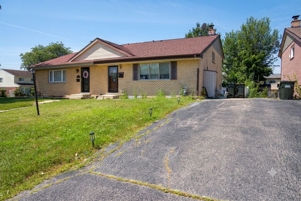 9406 N Oak Avenue, Des Plaines, IL 60016 — photo 2
