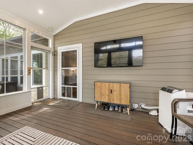 1500 Richland Drive, Charlotte, NC 28205