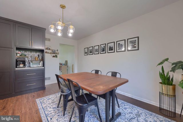 1550 PUTNAM DR, Lancaster, PA 17602