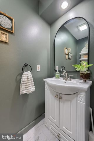 1550 PUTNAM DR, Lancaster, PA 17602
