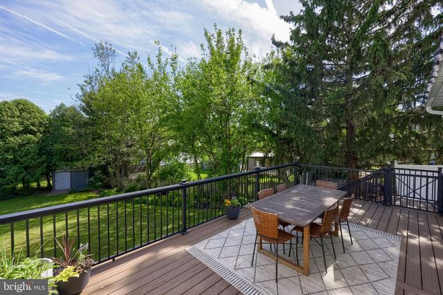 1550 PUTNAM DR, Lancaster, PA 17602