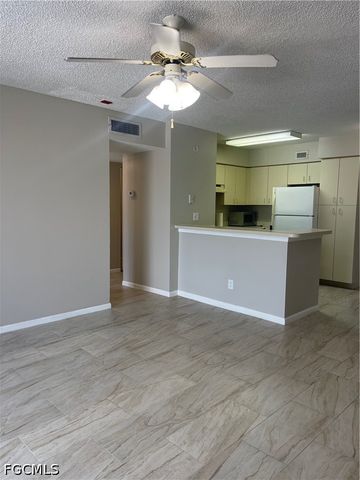 13521 Eagle Ridge DR 123, Fort Myers, FL 33912