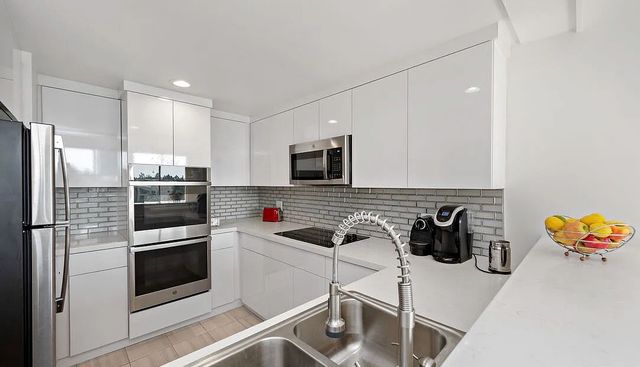 2160 Century Park 905, Los Angeles, CA 90067