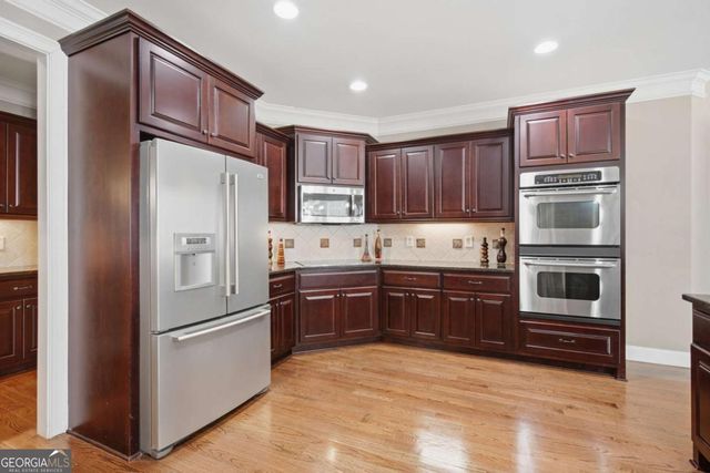 5105 Stefan Ridge Way, Buford, GA 30519