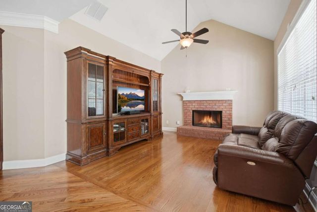 5105 Stefan Ridge Way, Buford, GA 30519