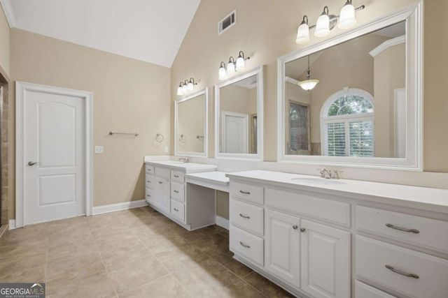 5105 Stefan Ridge Way, Buford, GA 30519