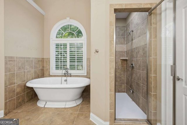 5105 Stefan Ridge Way, Buford, GA 30519