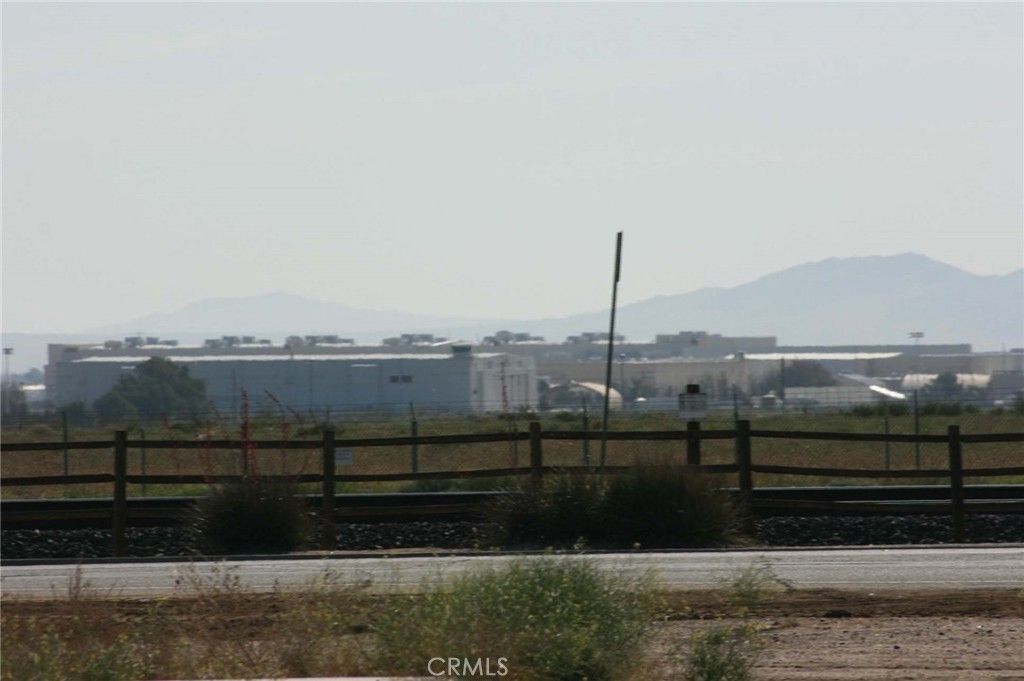 12 Avenue M-12, Palmdale, CA 93535
