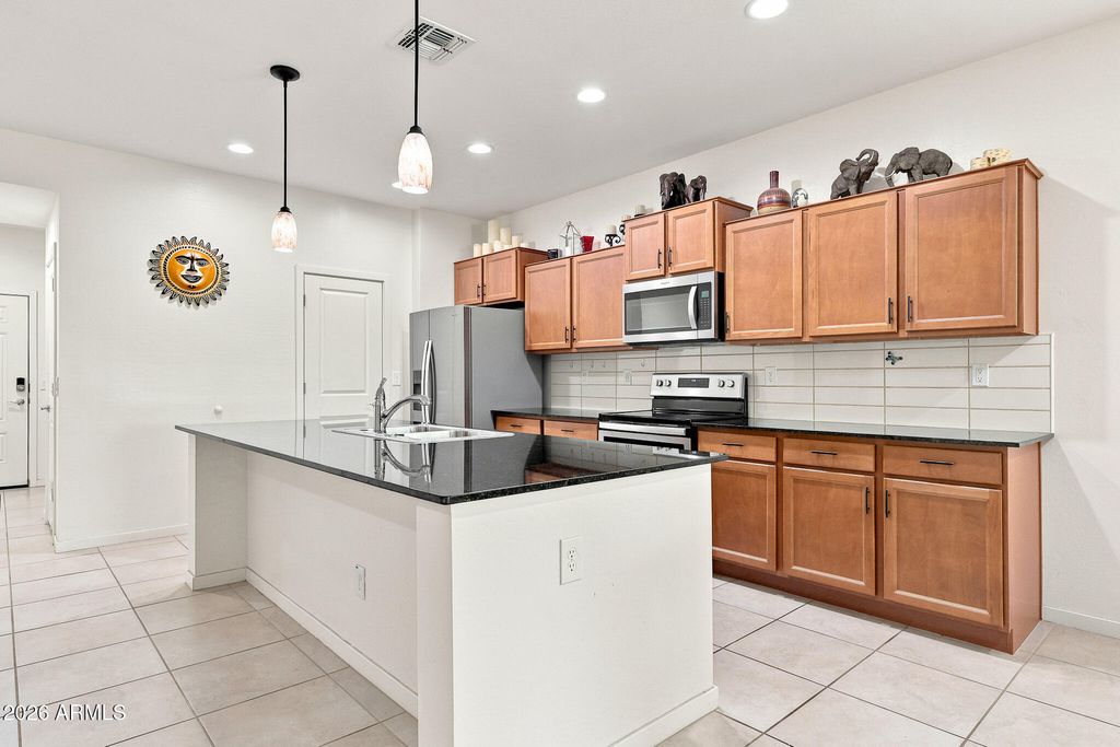 2335 S 236TH Drive, Buckeye, AZ 85326 — photo 5