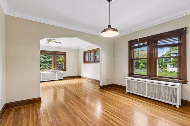 2177 Randolph Avenue, Saint Paul, MN 55105