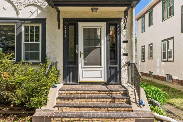2177 Randolph Avenue, Saint Paul, MN 55105