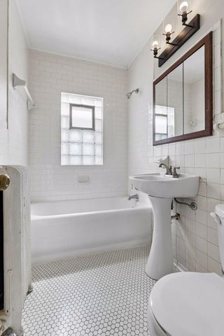 2177 Randolph Avenue, Saint Paul, MN 55105