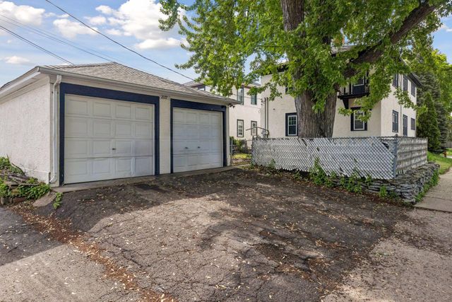 2177 Randolph Avenue, Saint Paul, MN 55105