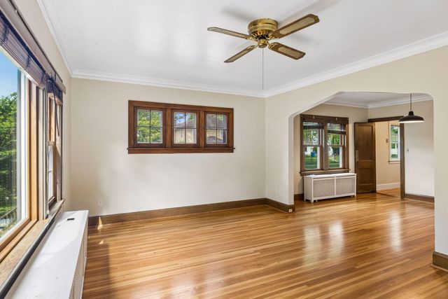 2177 Randolph Avenue, Saint Paul, MN 55105