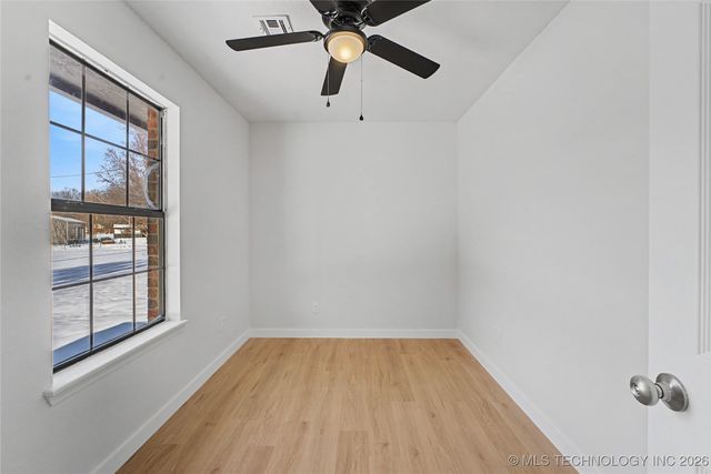 920 N Woodview Drive, Skiatook, OK 74070