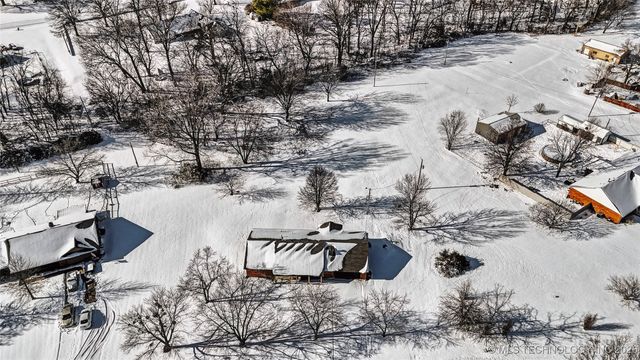 920 N Woodview Drive, Skiatook, OK 74070