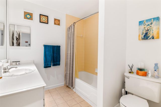 2829 Timmons Lane 228, Houston, TX 77027
