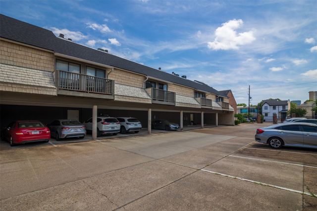2829 Timmons Lane 228, Houston, TX 77027
