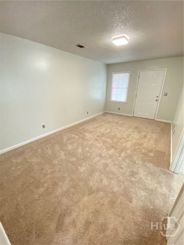 614 E Duffy Street, Savannah, GA 31401