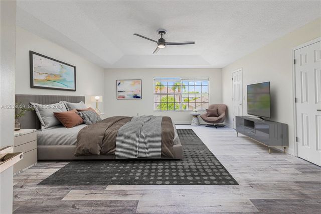 2252 Wyndam Way, Kissimmee, FL 34743
