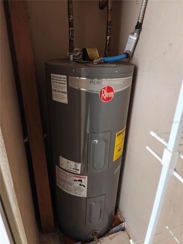 300 ELIZABETH AVENUE, Clearwater, FL 33759