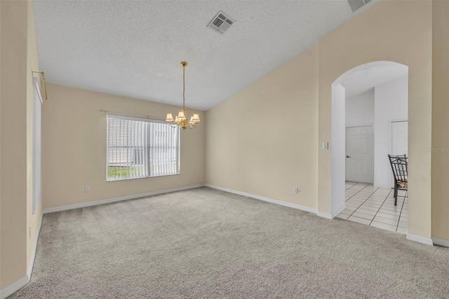 4936 SAWGRASS LAKE CIRCLE, Leesburg, FL 34748