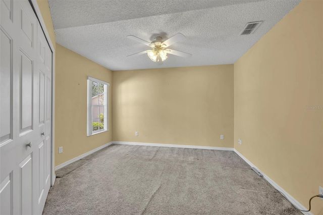 4936 SAWGRASS LAKE CIRCLE, Leesburg, FL 34748