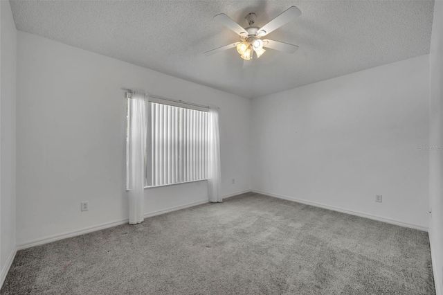 4936 SAWGRASS LAKE CIRCLE, Leesburg, FL 34748