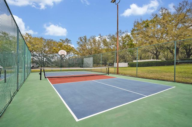 4936 SAWGRASS LAKE CIRCLE, Leesburg, FL 34748