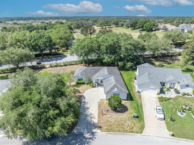 4936 SAWGRASS LAKE CIRCLE, Leesburg, FL 34748