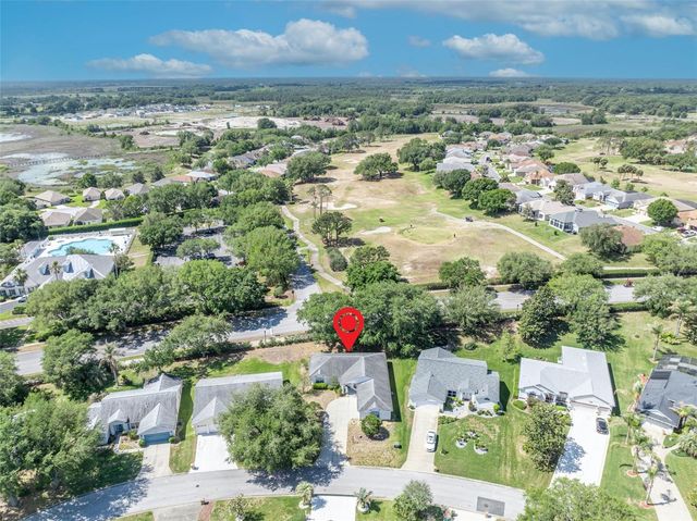 4936 SAWGRASS LAKE CIRCLE, Leesburg, FL 34748