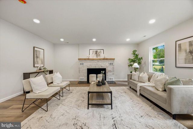 714 E PASADENA RD, Pasadena, MD 21122