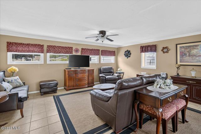 2047 Cedarlawn Avenue, Rotterdam, NY 12306