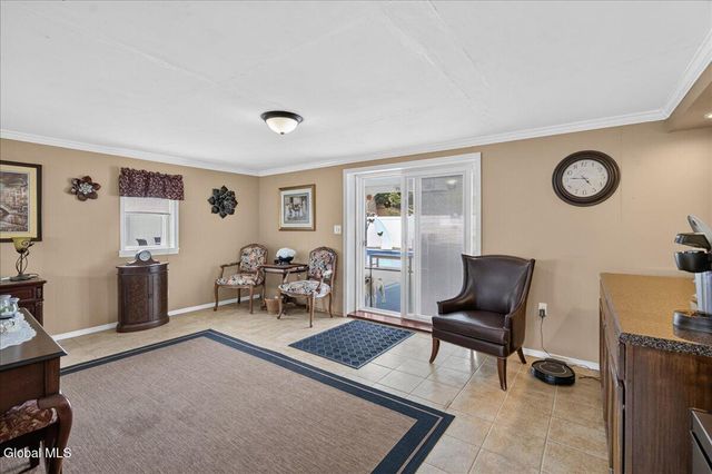 2047 Cedarlawn Avenue, Rotterdam, NY 12306