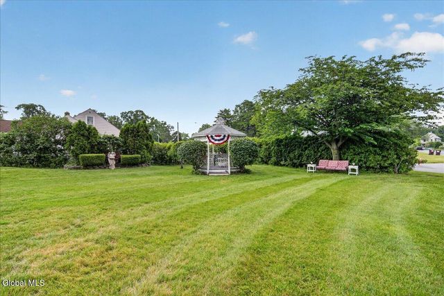 2047 Cedarlawn Avenue, Rotterdam, NY 12306