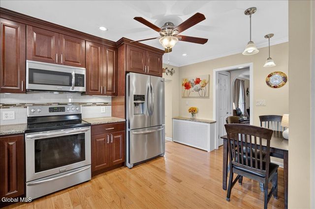 2047 Cedarlawn Avenue, Rotterdam, NY 12306