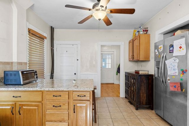 116 Liberty St, New Bedford, MA 02740