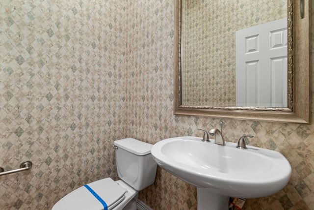 416 Mcgowen Street, Houston, TX 77006